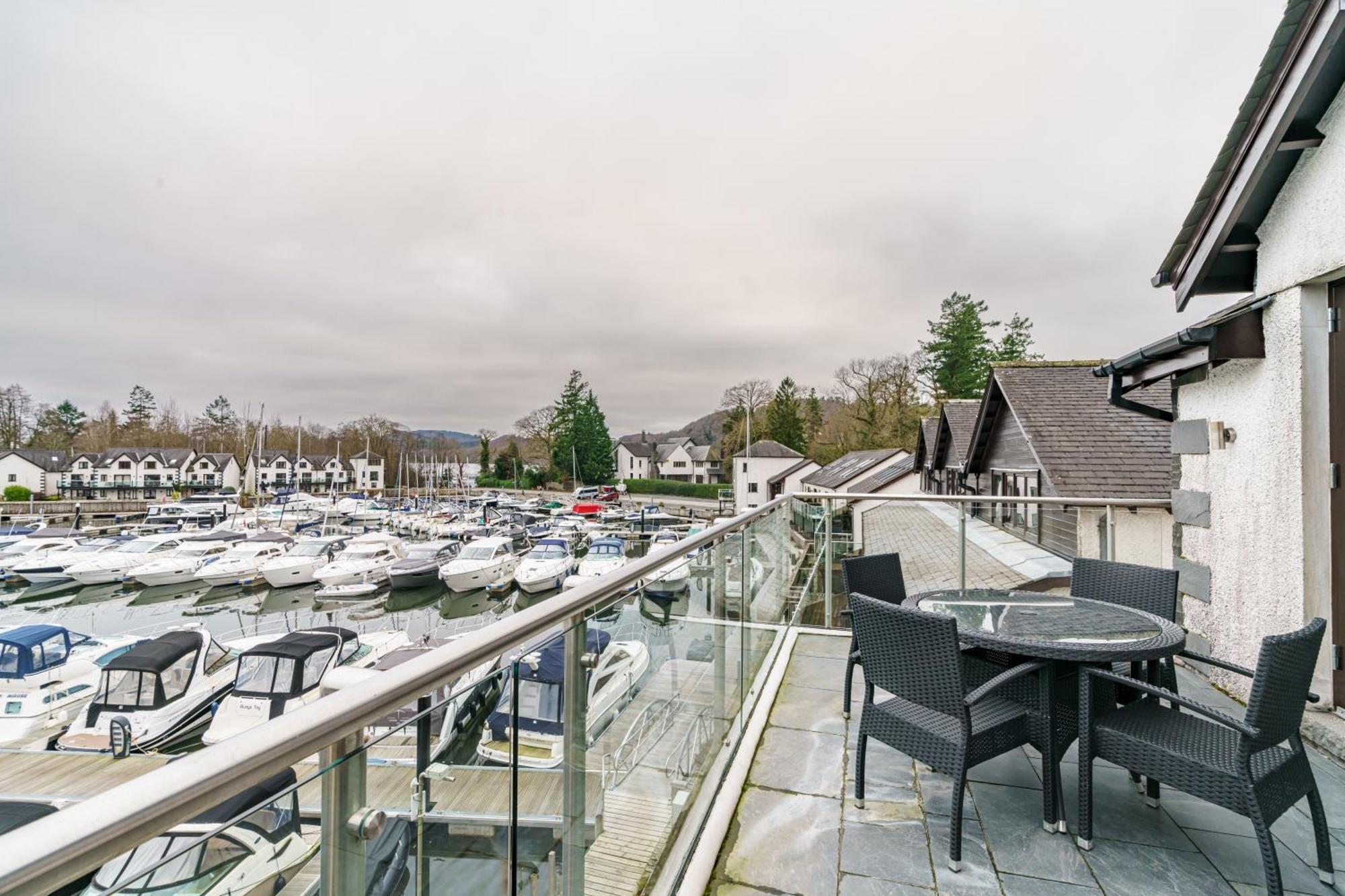 Lakeland Apartment At Windermere Marina Village Bowness-on-Windermere Eksteriør billede